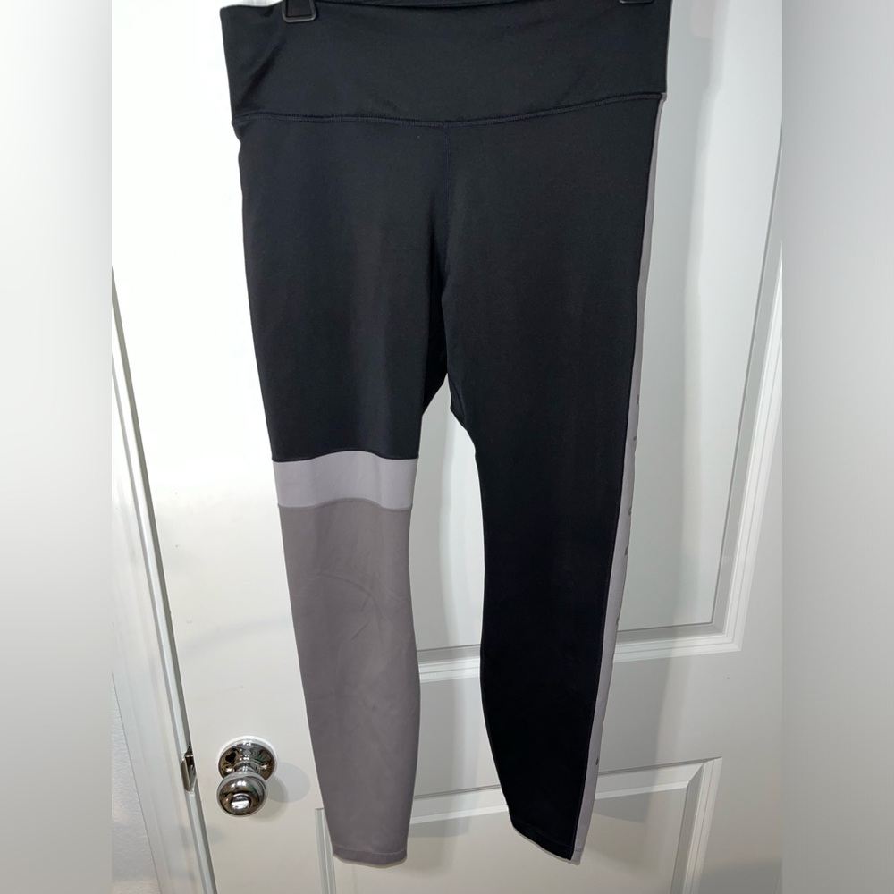 NIKE Dri-FIT Built in Pocket  ‘JUST DO IT’ Stretch ActiveWear Leggings Sz Large